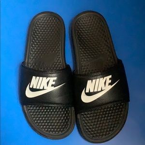 Nike slides